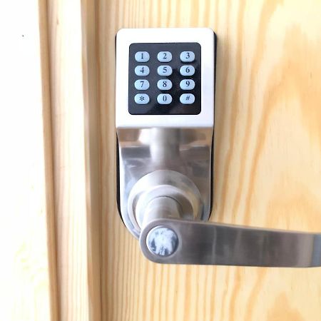 Nanit Rooms Ibiza Hostal Santa Eularia des Riu Ngoại thất bức ảnh